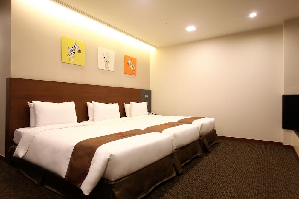 Hotel Skypark Myeongdong 2 Seoel Buitenkant foto